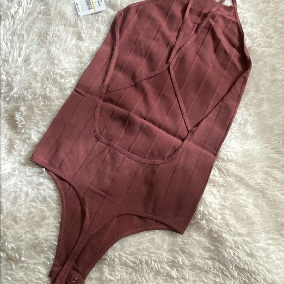 Free People Wine Thong Cut Strap Back Bodysuit Top NWT - Picture 6 of 9